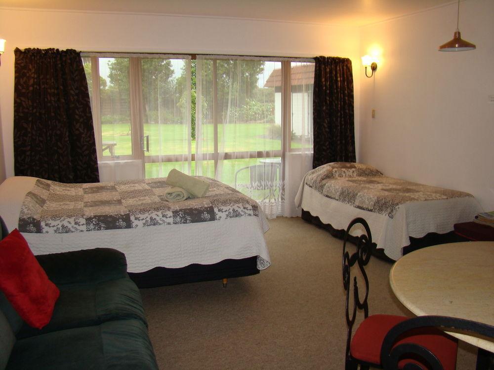 Avalon Motel Thames Extérieur photo