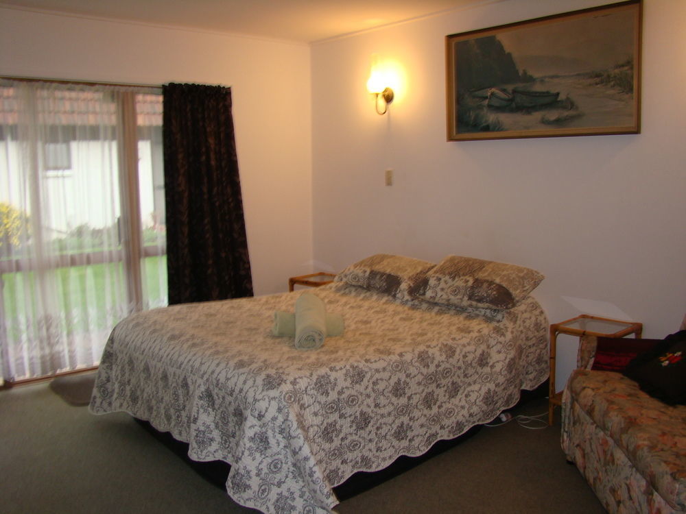Avalon Motel Thames Extérieur photo