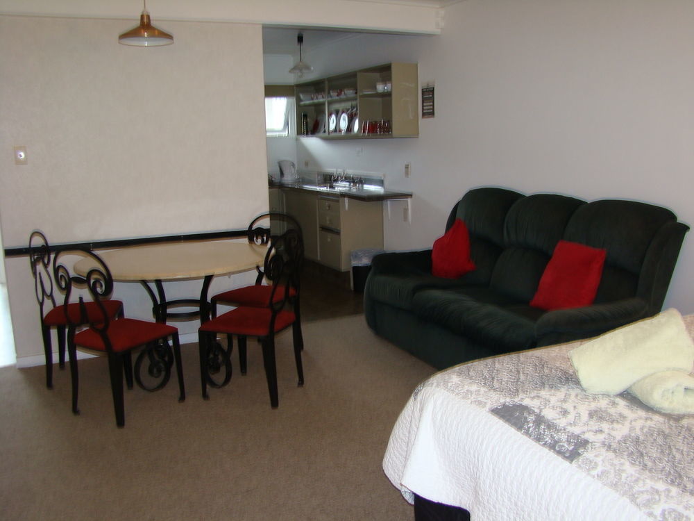 Avalon Motel Thames Extérieur photo