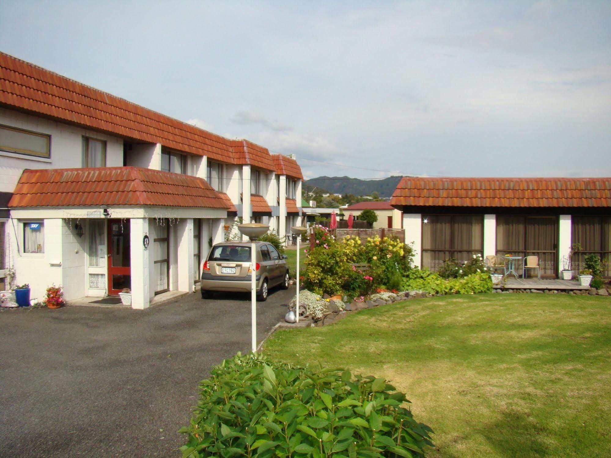 Avalon Motel Thames Extérieur photo